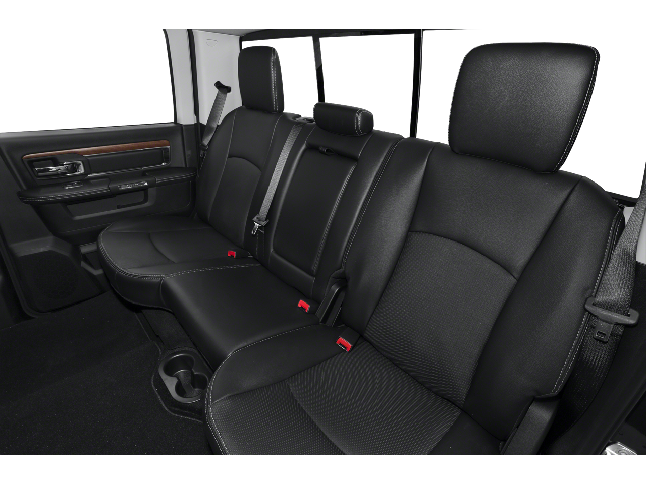 2015 RAM 2500 4WD Crew Cab 149 Outdoorsman