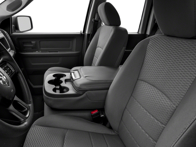 2017 RAM 1500 Express 4x2 Quad Cab 64 Box