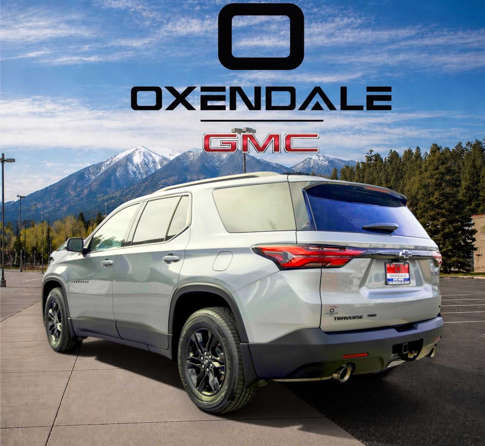 2023 Chevrolet Traverse LT Cloth