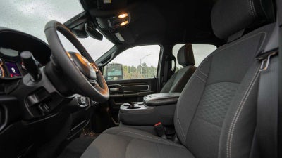 2025 RAM 2500 Big Horn Crew Cab 4x4 6'4" Box