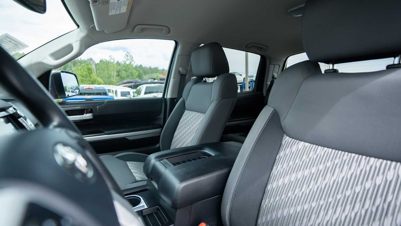 2020 Toyota Tundra SR5