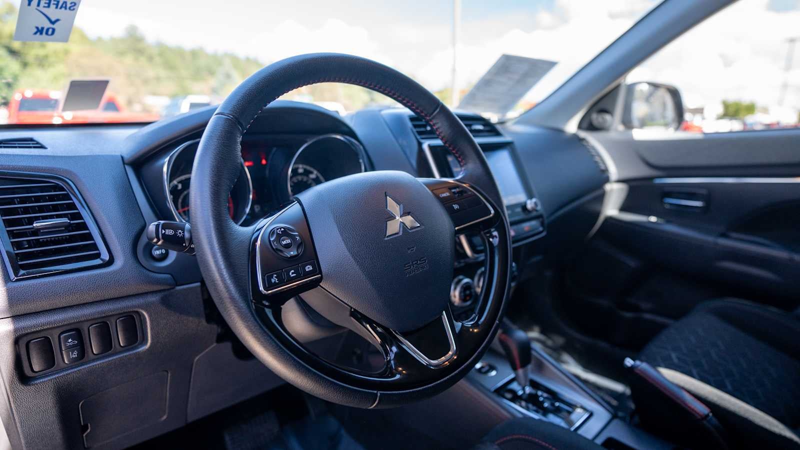 2025 Mitsubishi Outlander Sport S