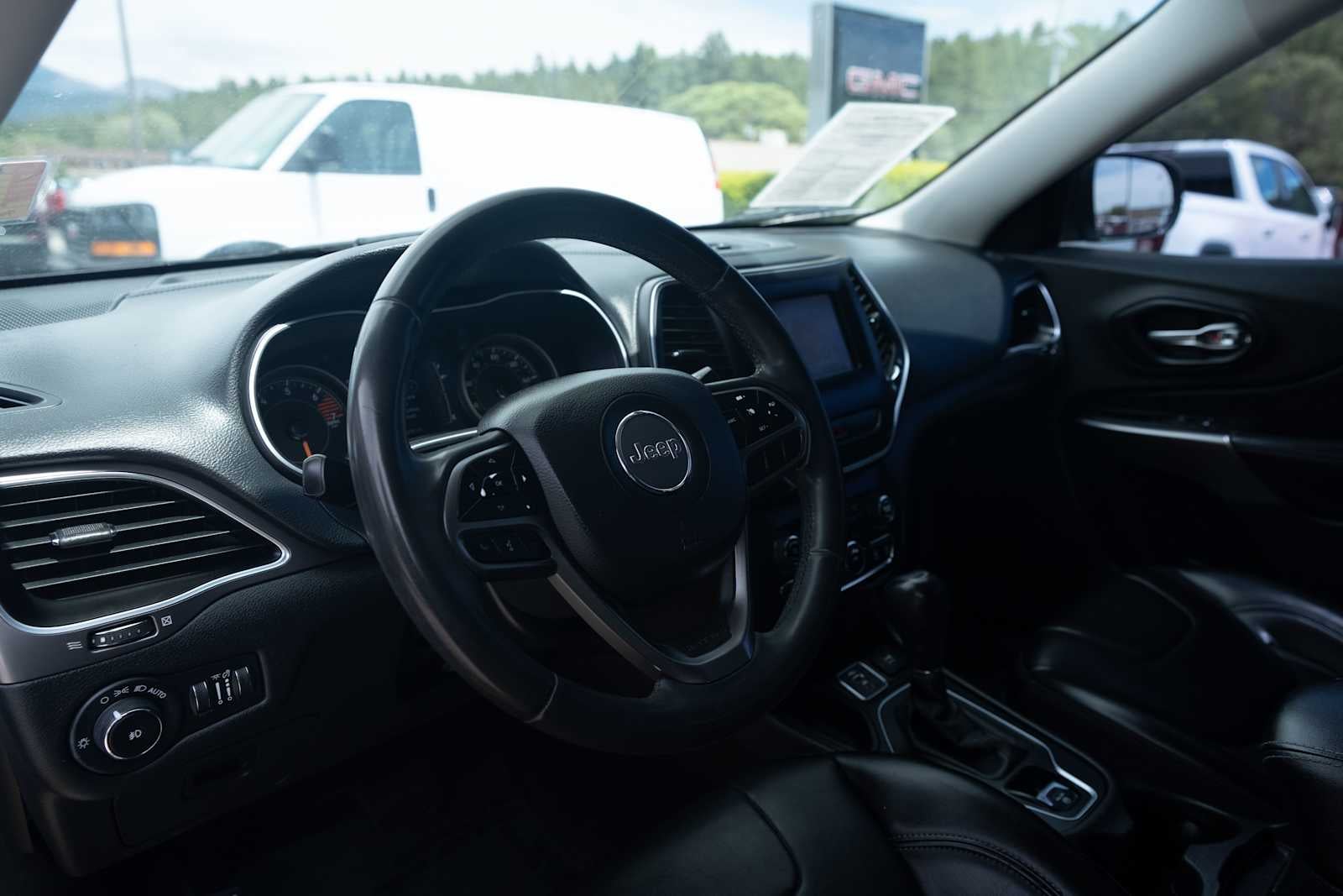 2020 Jeep Cherokee Latitude Plus FWD