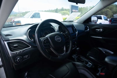 2020 Jeep Cherokee Latitude Plus FWD