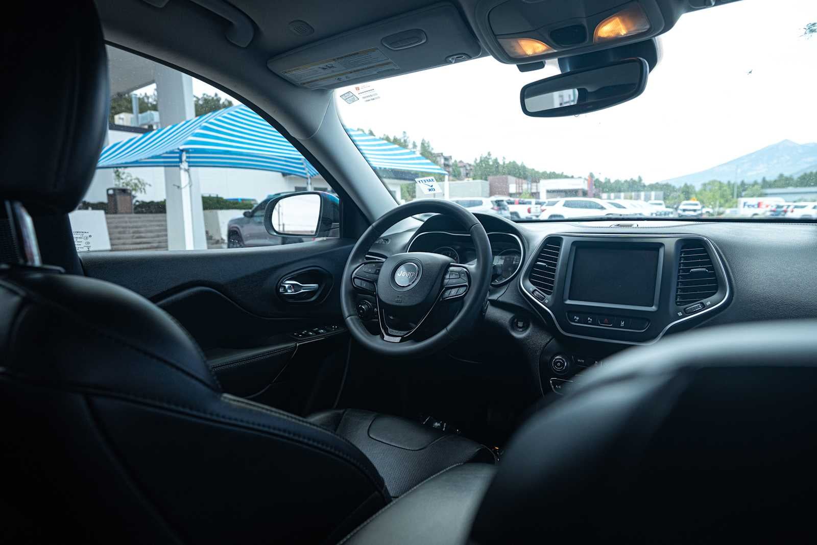 2023 Jeep Cherokee Altitude Lux 4x4