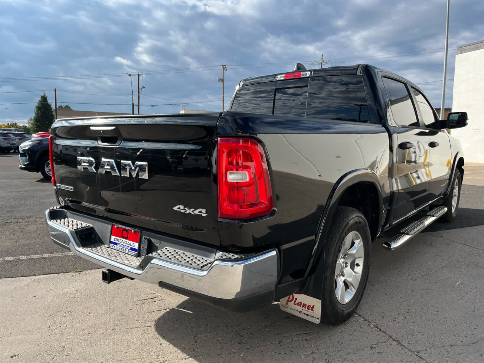 2025 RAM 1500 Big Horn 4x4 Crew Cab 57 Box