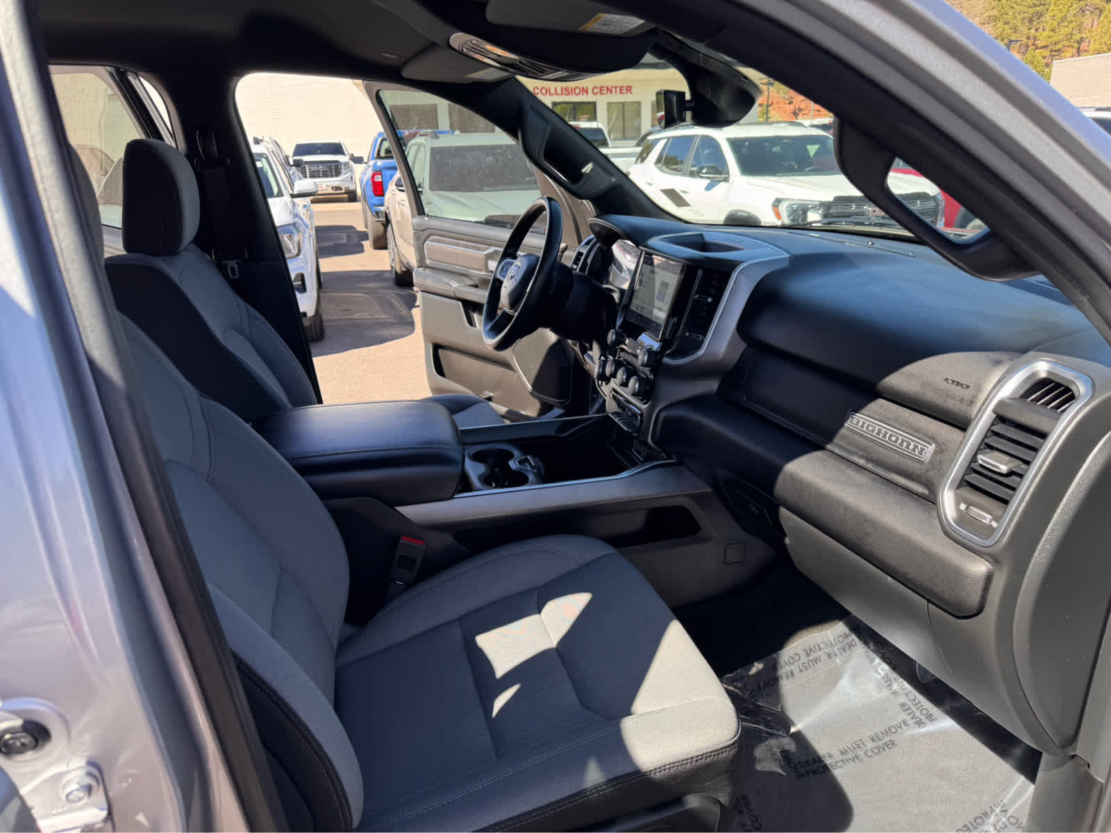 2024 RAM 1500 Big Horn 4x4 Crew Cab 57 Box