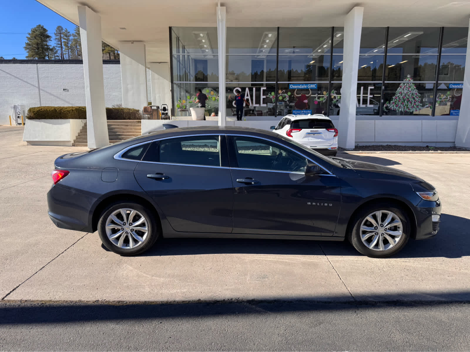 2021 Chevrolet Malibu 4dr Sdn LT