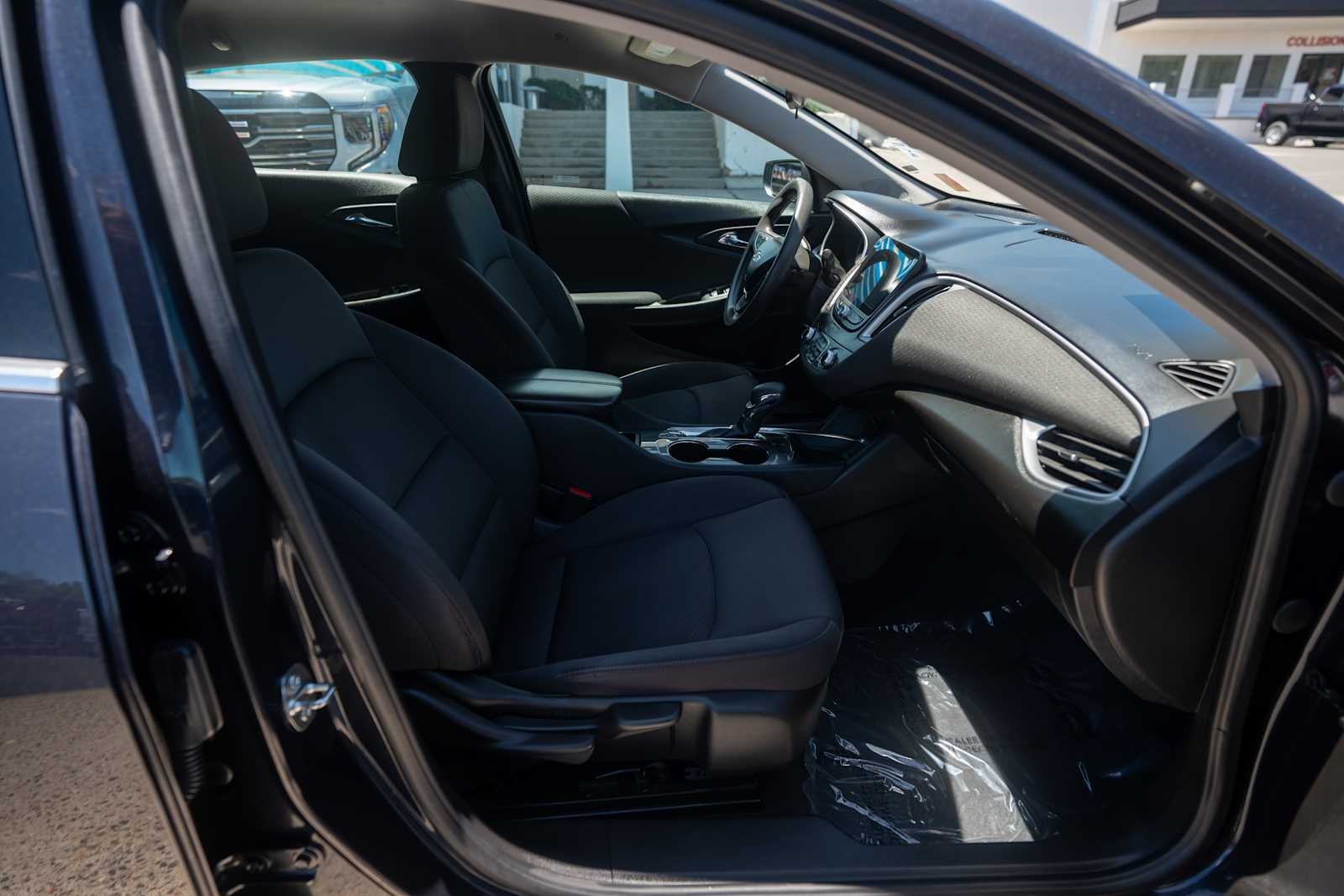 2023 Chevrolet Malibu 4dr Sdn 1LT