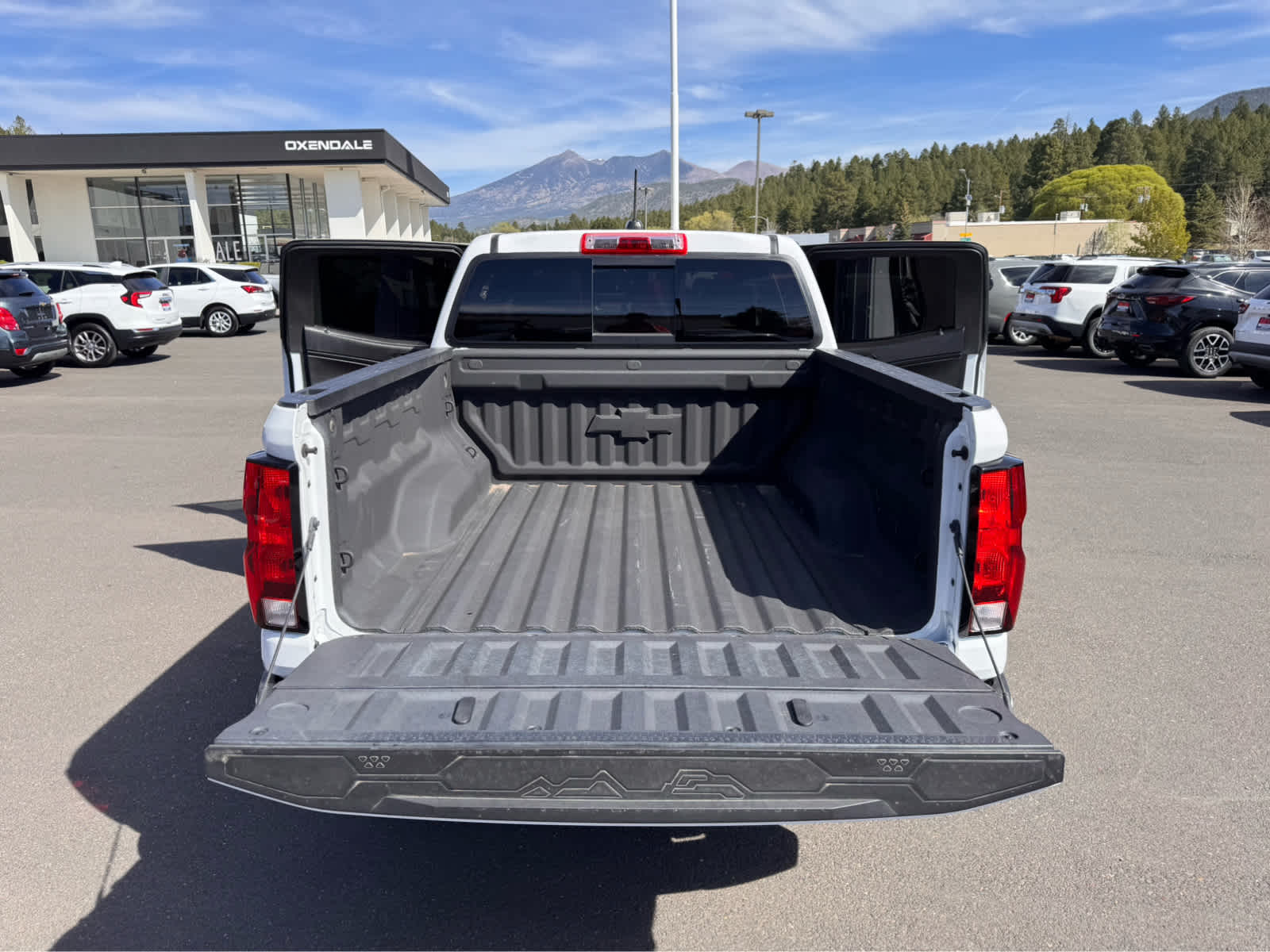 2024 Chevrolet Colorado 4WD Crew Cab LT