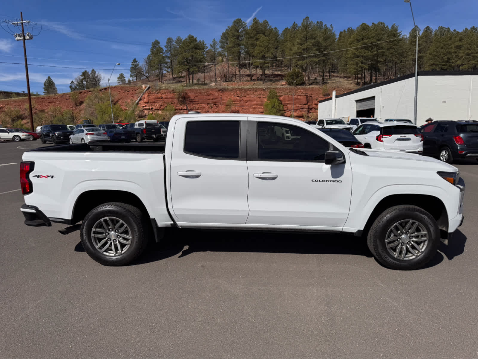 2024 Chevrolet Colorado 4WD Crew Cab LT