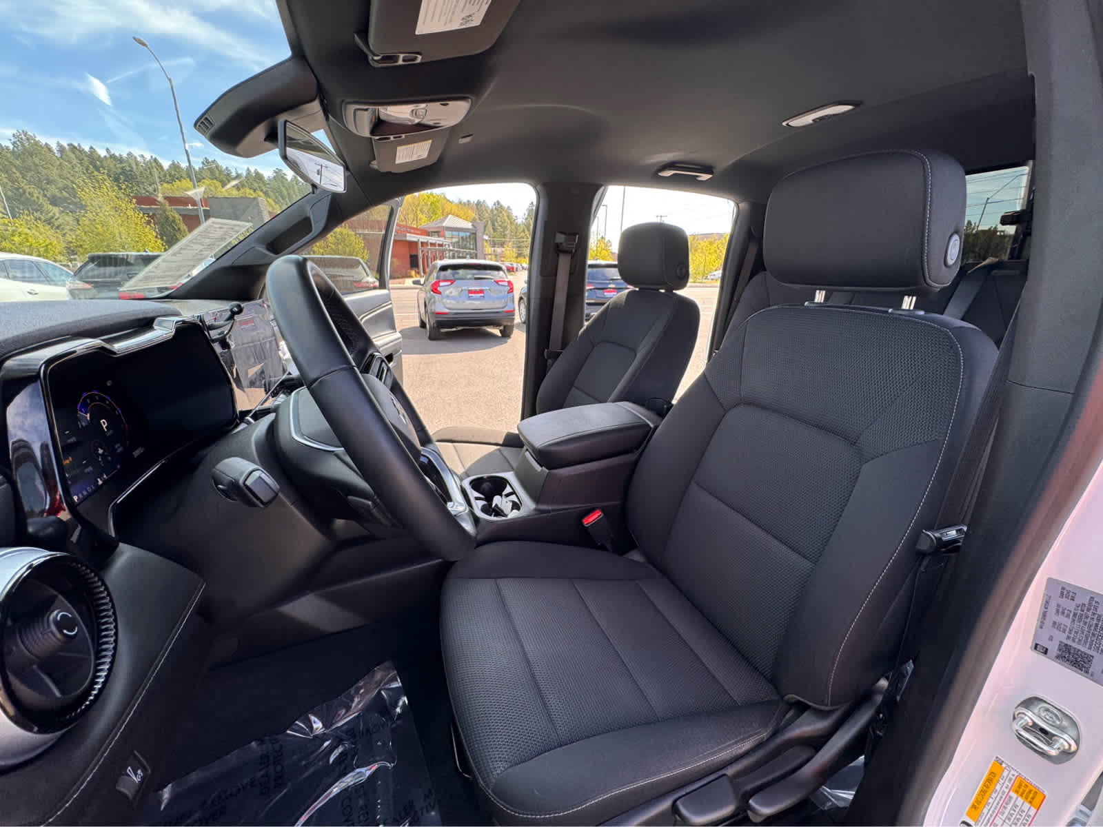 2024 Chevrolet Colorado 4WD Crew Cab LT