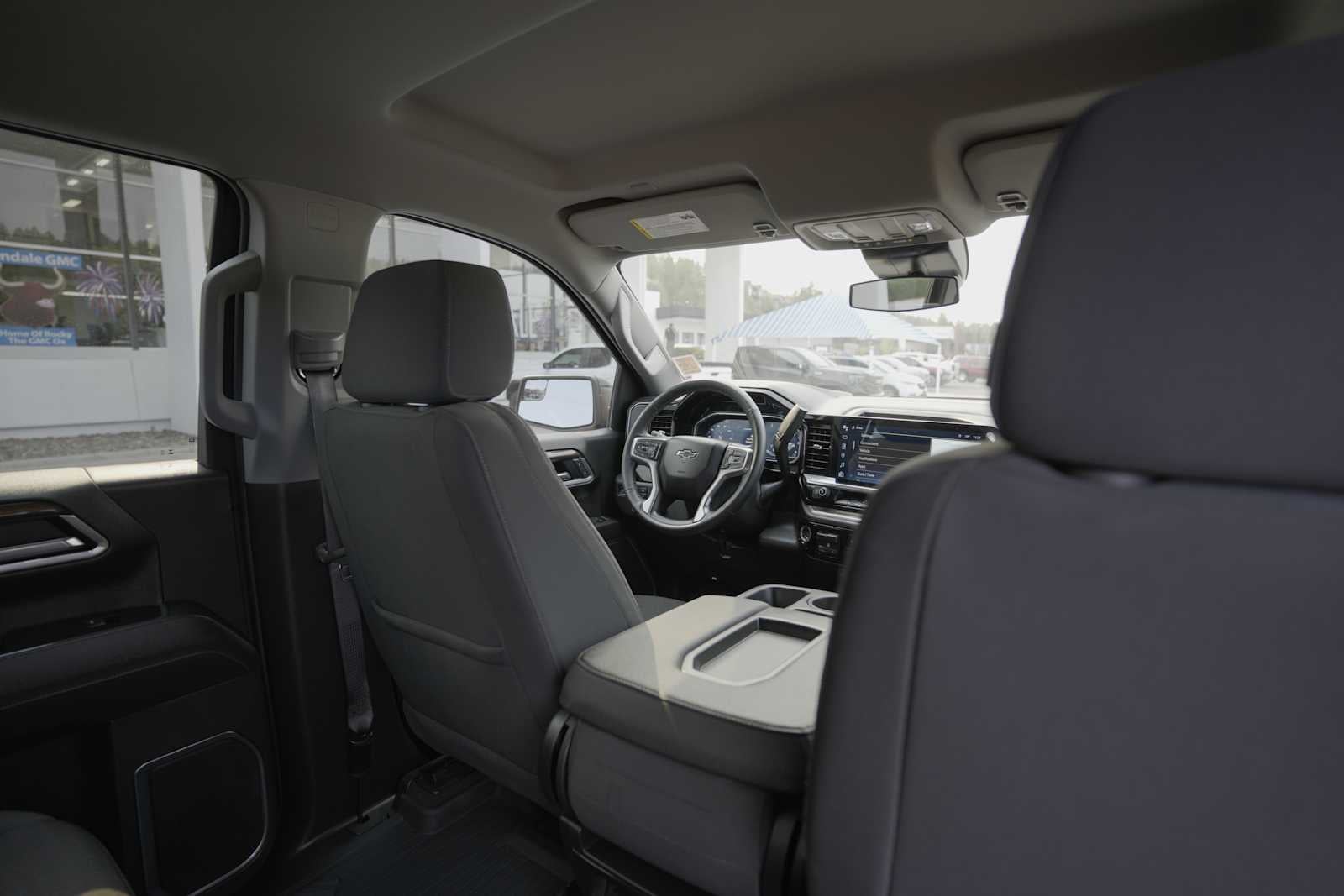 2025 Chevrolet Silverado 1500 4WD Crew Cab 147 RST