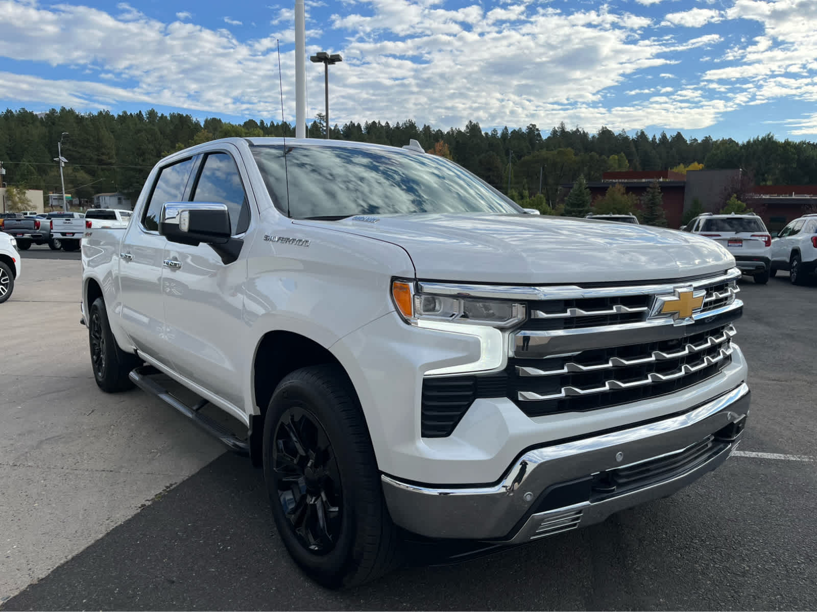 2025 Chevrolet Silverado 1500 4WD Crew Cab 147 LTZ
