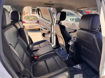 2023 GMC Acadia AWD 4dr SLT