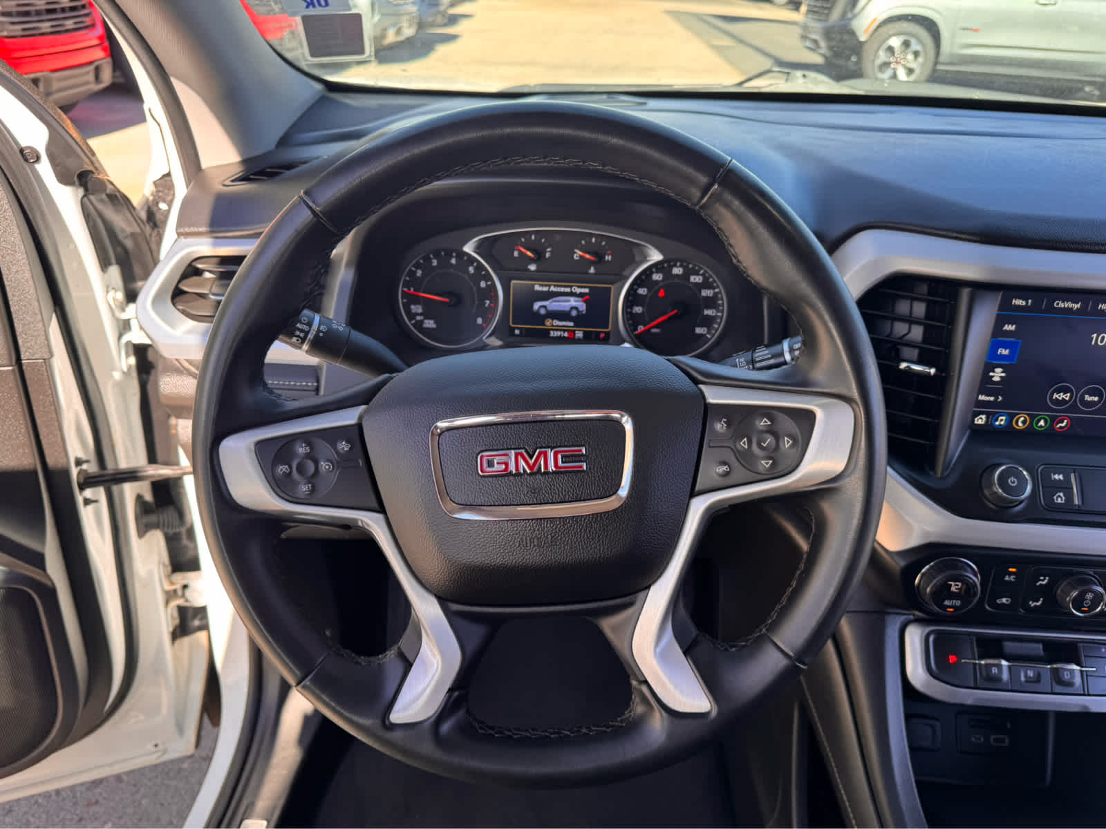 2023 GMC Acadia AWD 4dr SLT