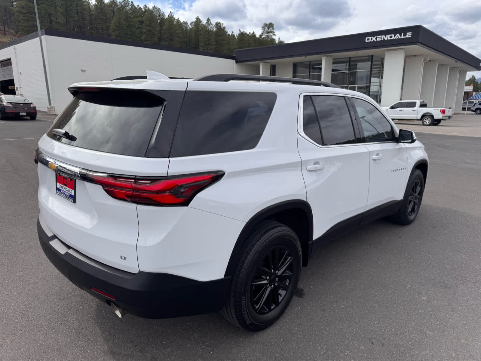 2023 Chevrolet Traverse FWD 4dr LT Cloth w/1LT