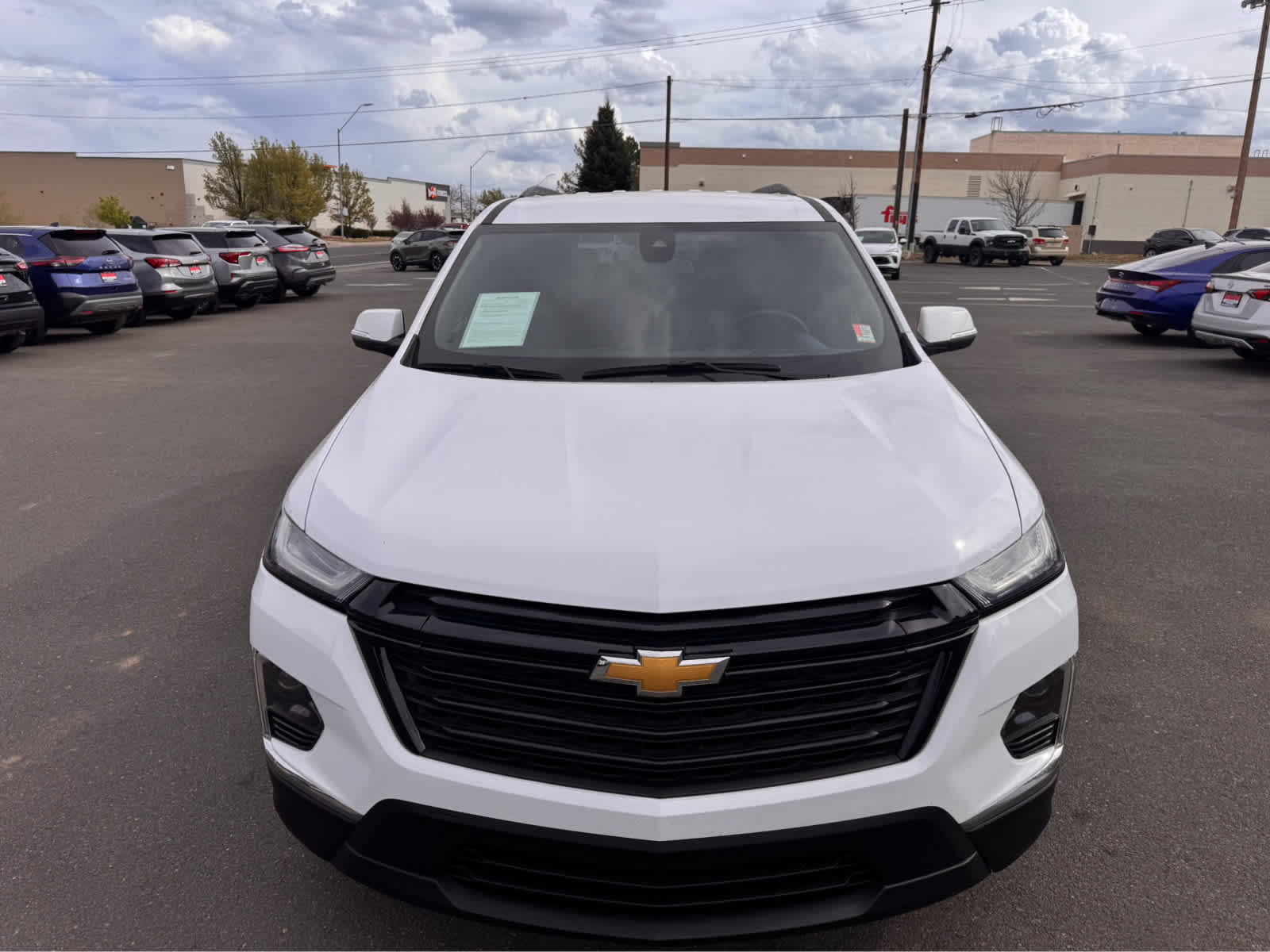 2023 Chevrolet Traverse FWD 4dr LT Cloth w/1LT