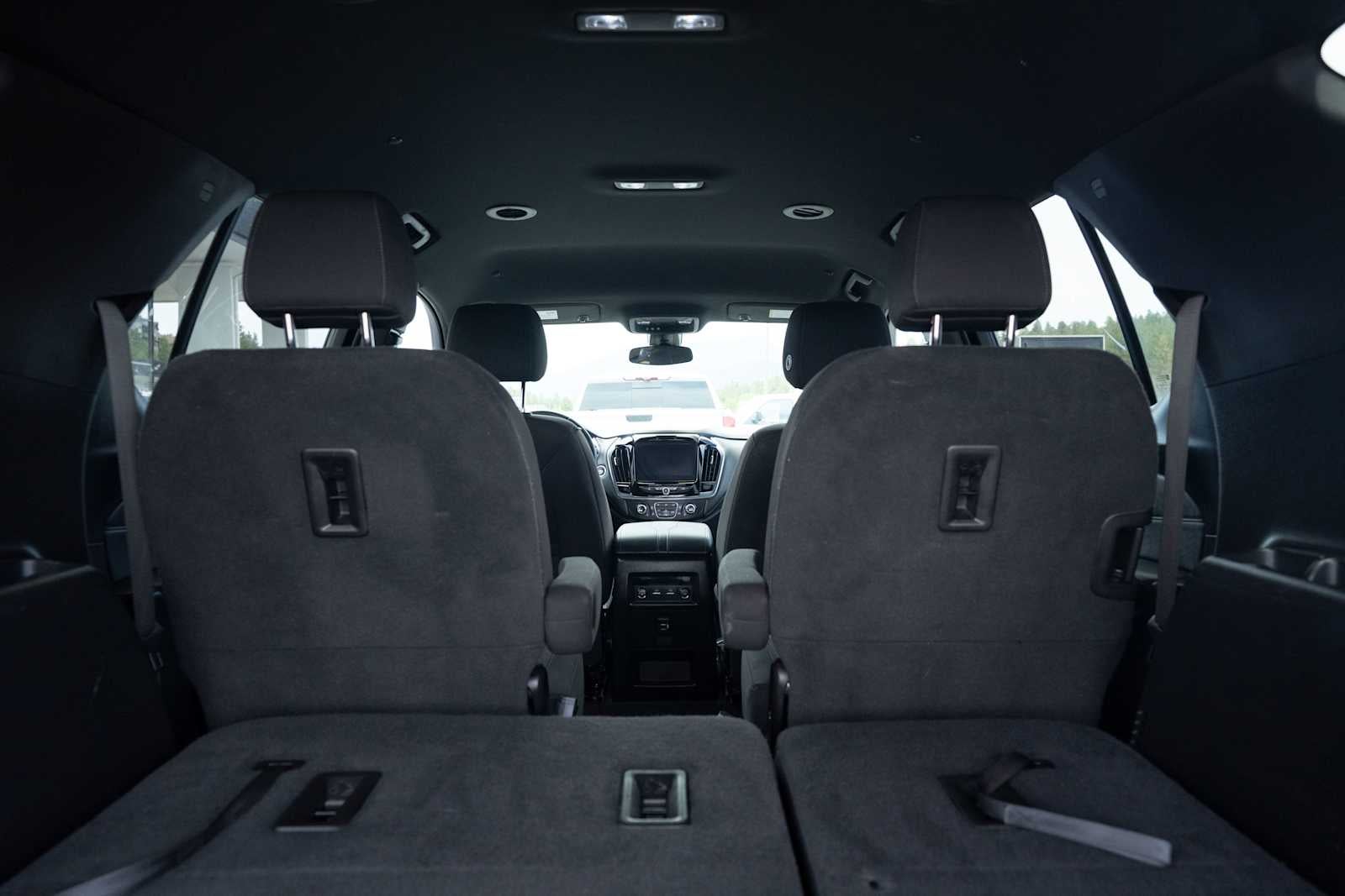 2023 Chevrolet Traverse AWD 4dr LT Cloth w/1LT