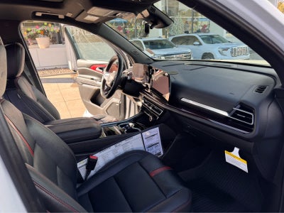 2024 Chevrolet Traverse 4dr RS w/2RS