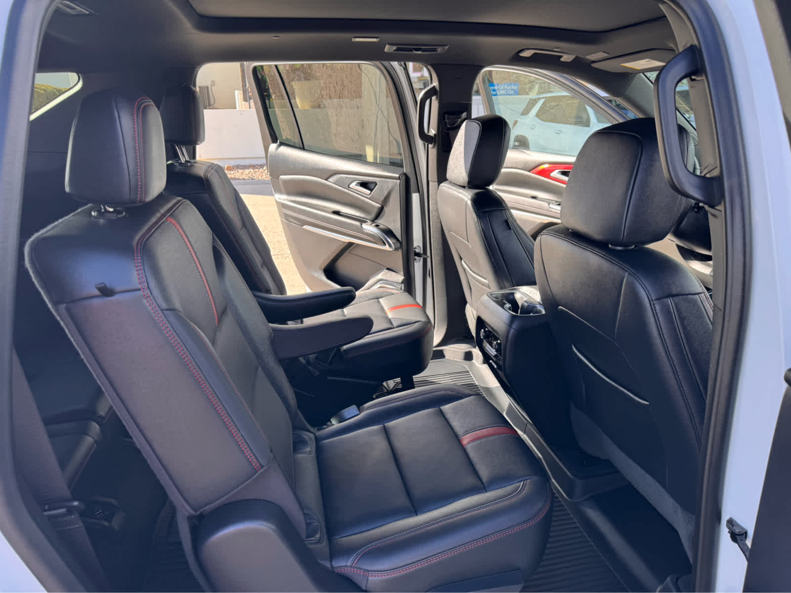 2024 Chevrolet Traverse 4dr RS w/2RS