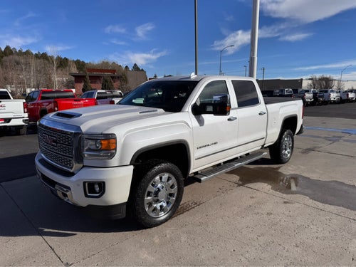 2018 GMC Sierra 2500HD 4WD Crew Cab 153.7 Denali