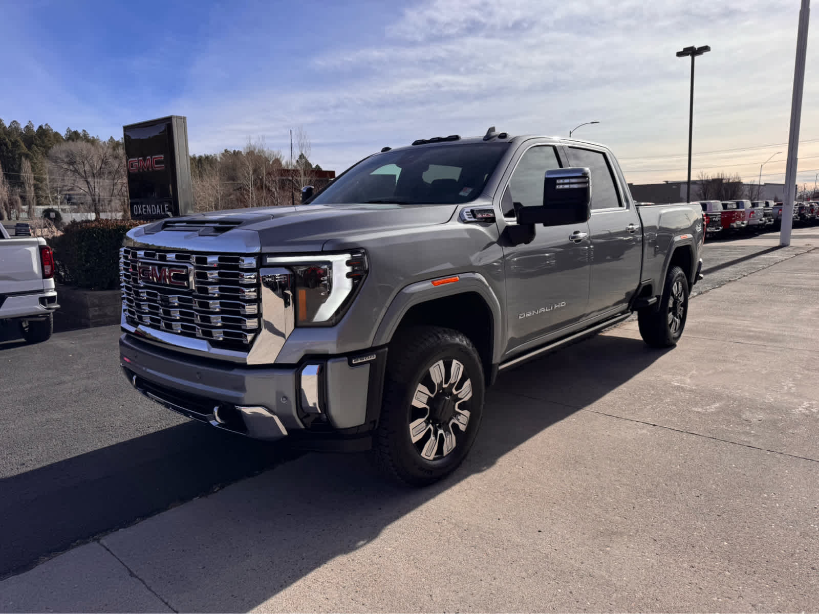 2025 GMC Sierra 2500HD 4WD Crew Cab 159 Denali