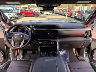 2025 GMC Sierra 2500HD 4WD Crew Cab 159 Denali