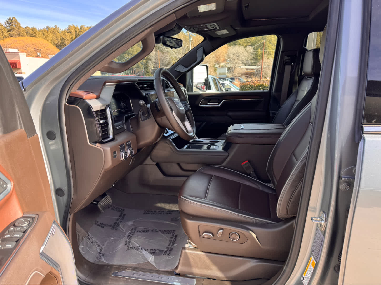 2025 GMC Sierra 2500HD 4WD Crew Cab 159 Denali