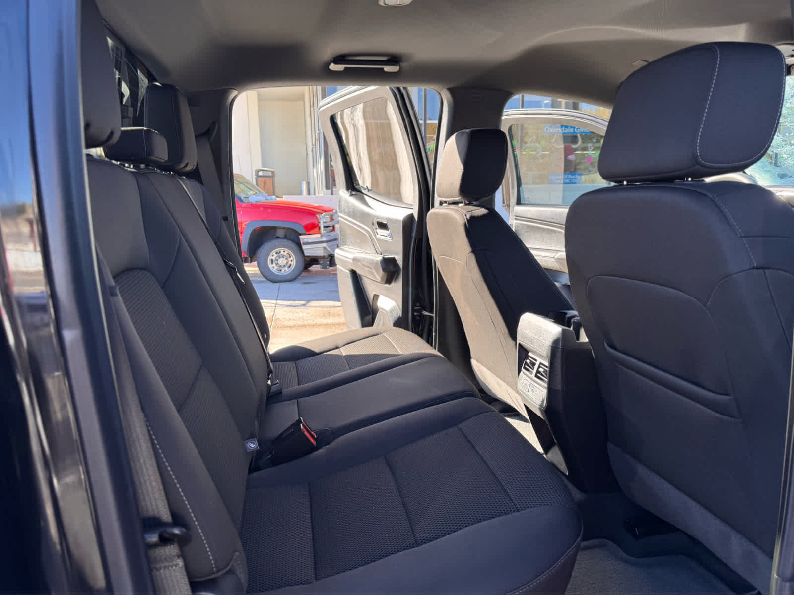 2025 GMC Canyon 4WD Crew Cab Elevation