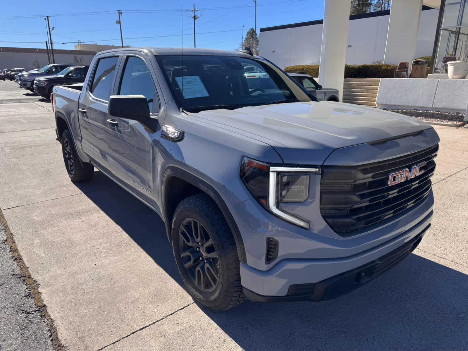 2025 GMC Sierra 1500 4WD Crew Cab 147 Pro