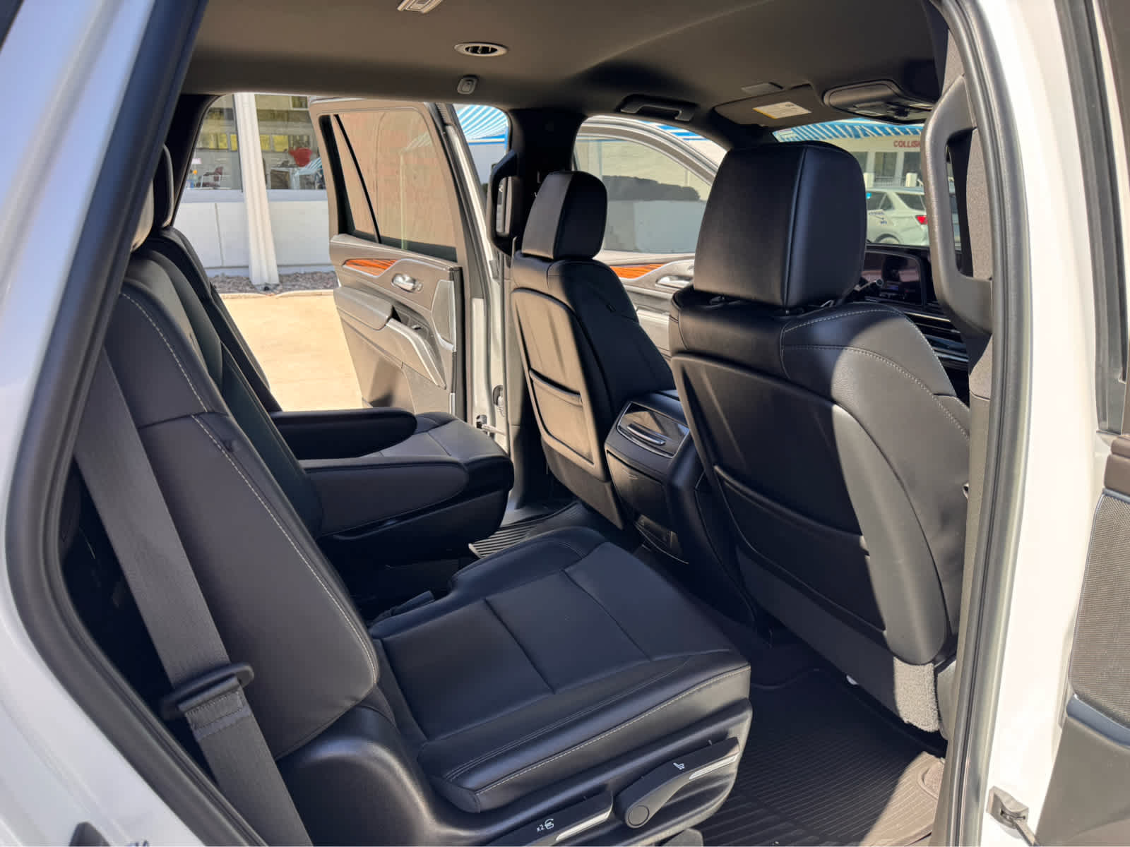 2022 Cadillac Escalade 4WD 4dr Luxury