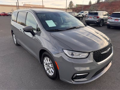 2023 Chrysler Pacifica Touring L FWD
