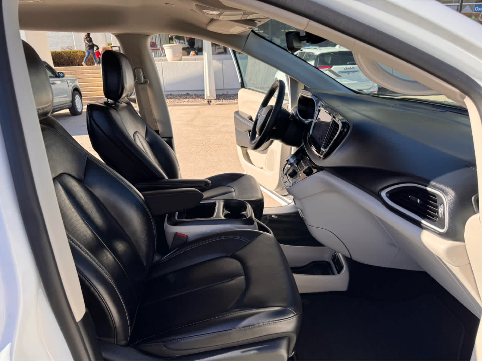 2024 Chrysler Pacifica Touring L FWD