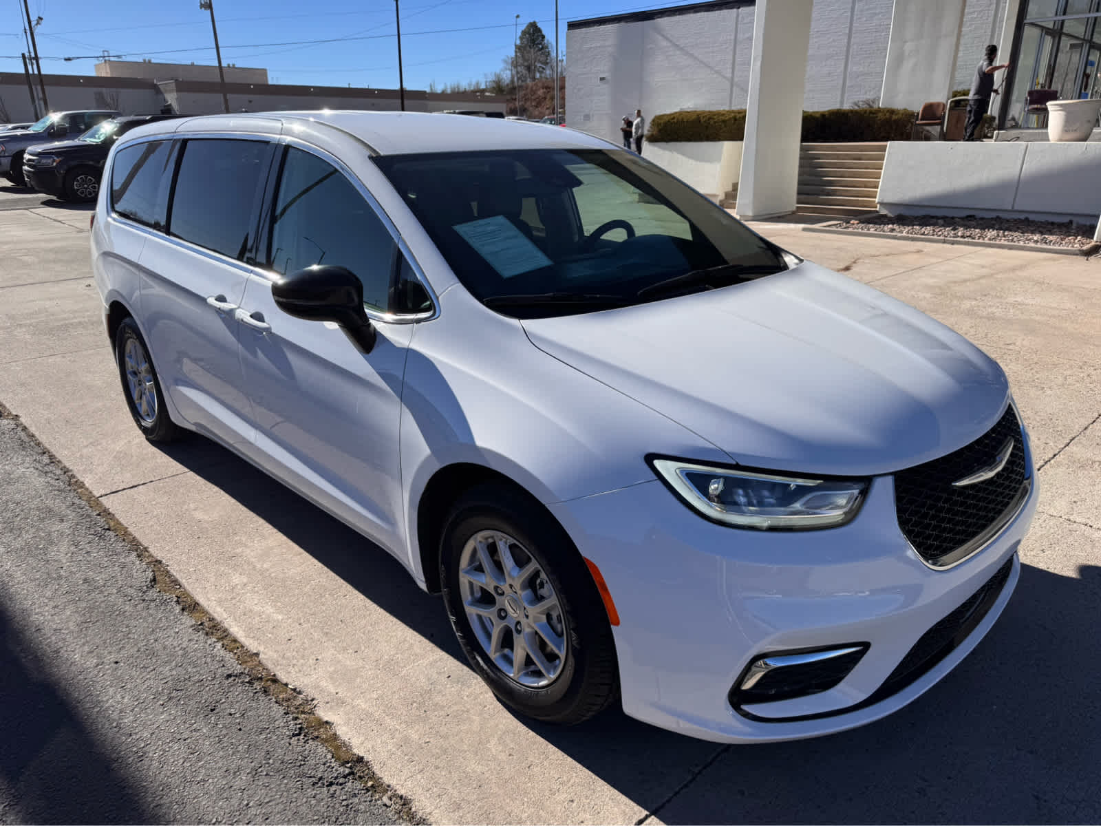 2024 Chrysler Pacifica Touring L FWD