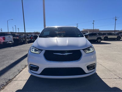 2024 Chrysler Pacifica Touring L FWD