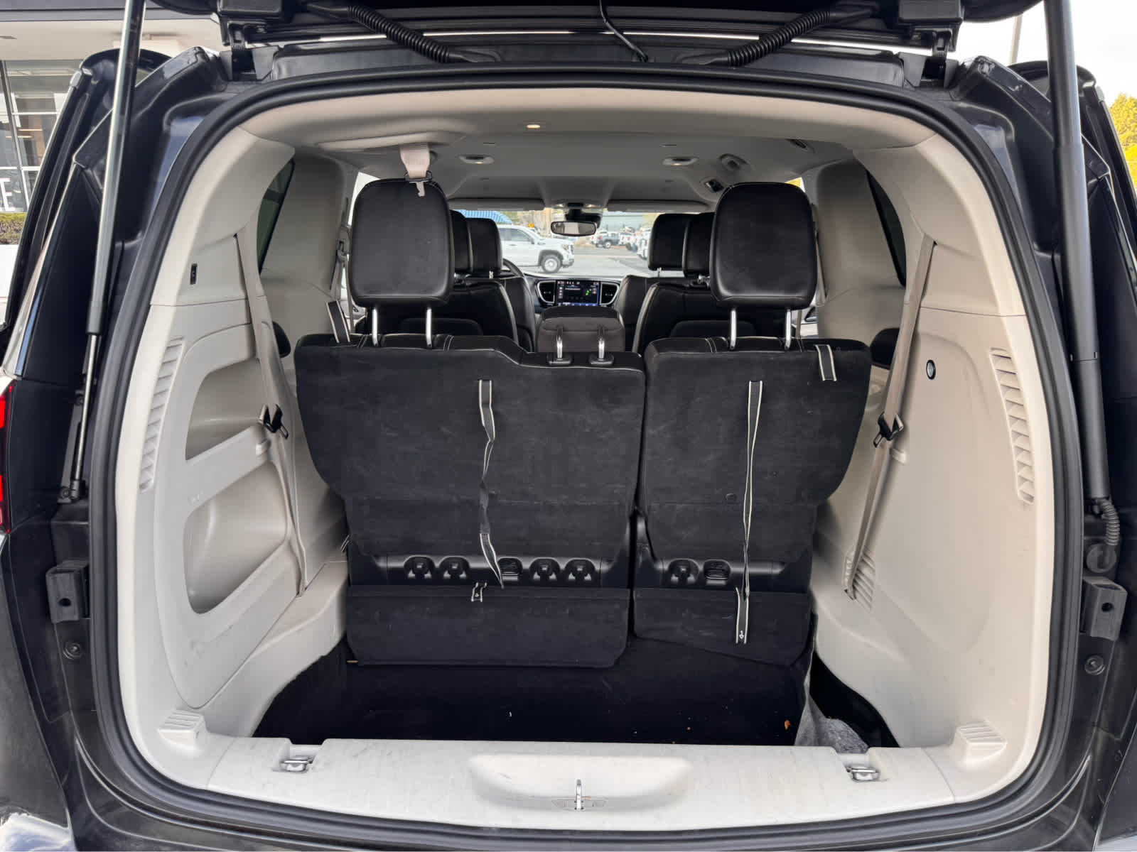 2023 Chrysler Pacifica Touring L FWD