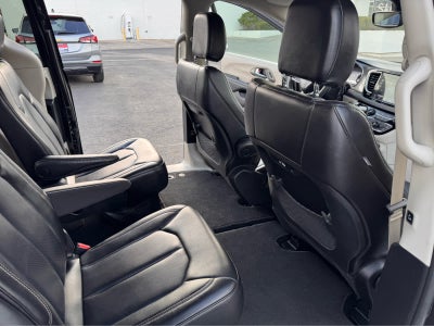 2023 Chrysler Pacifica Touring L FWD