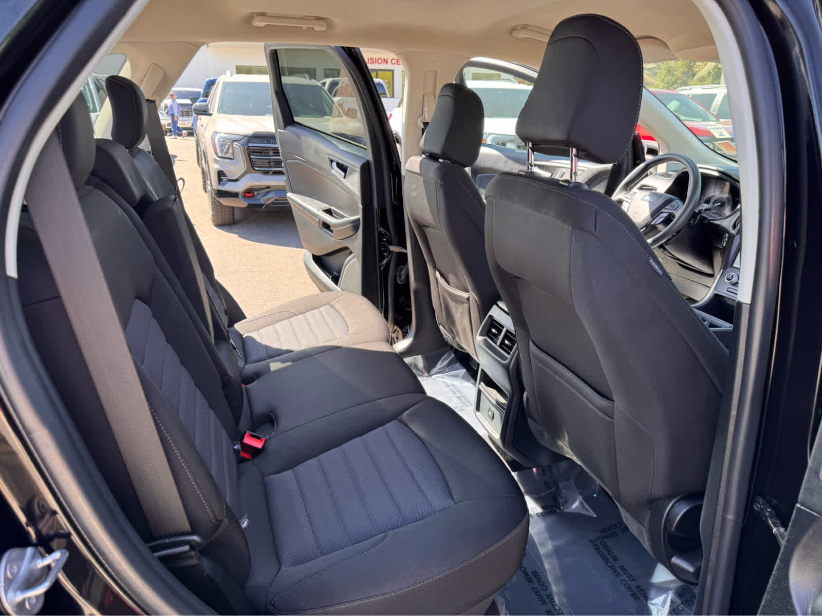 2024 Ford Edge SE AWD