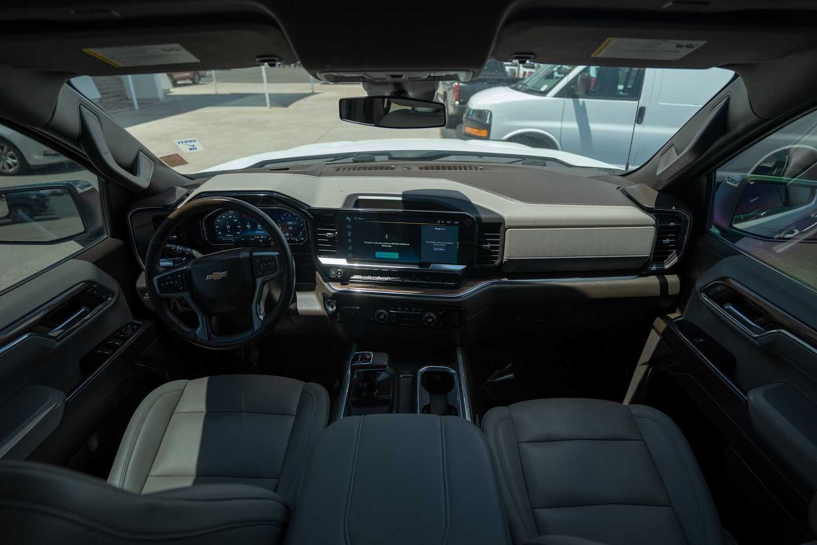 2024 Chevrolet Silverado 1500 LT - Photo 14