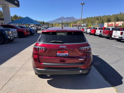 2021 Jeep Compass Latitude FWD