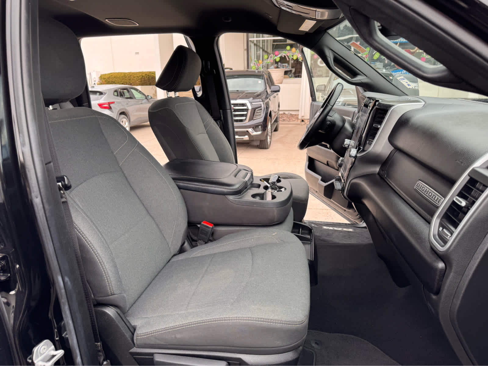 2024 RAM 2500 Big Horn 4x4 Crew Cab 64 Box