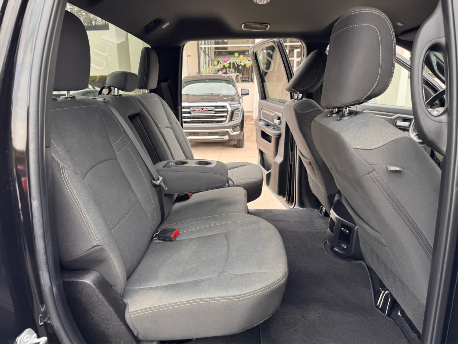 2024 RAM 2500 Big Horn 4x4 Crew Cab 64 Box