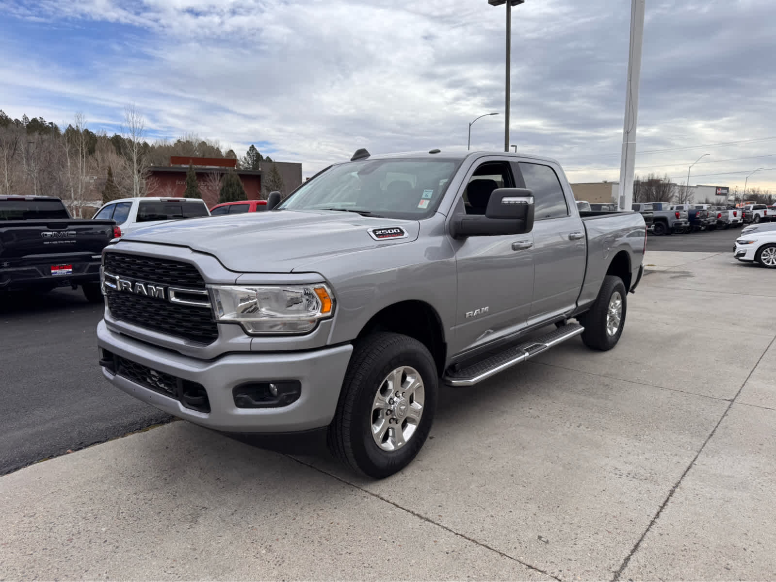 2024 RAM 2500 Big Horn 4x4 Crew Cab 64 Box