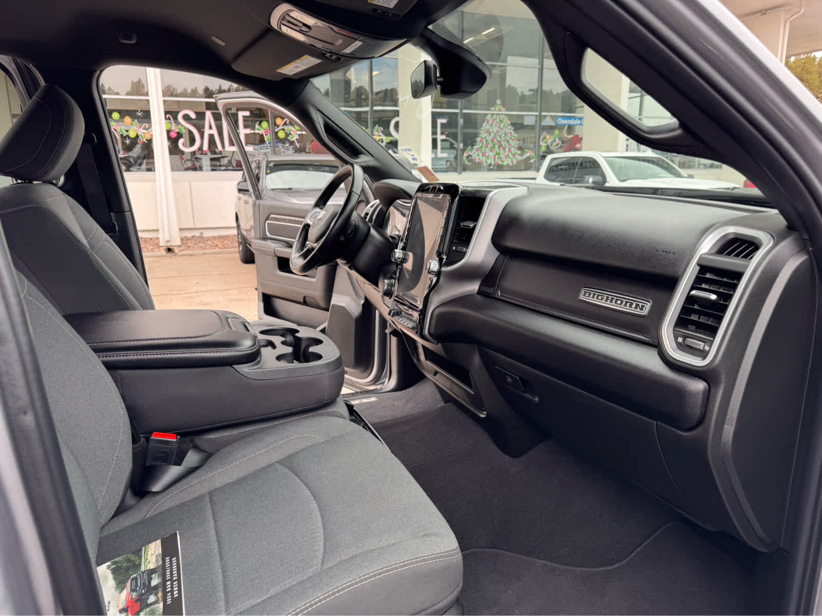 2024 RAM 2500 Big Horn 4x4 Crew Cab 64 Box