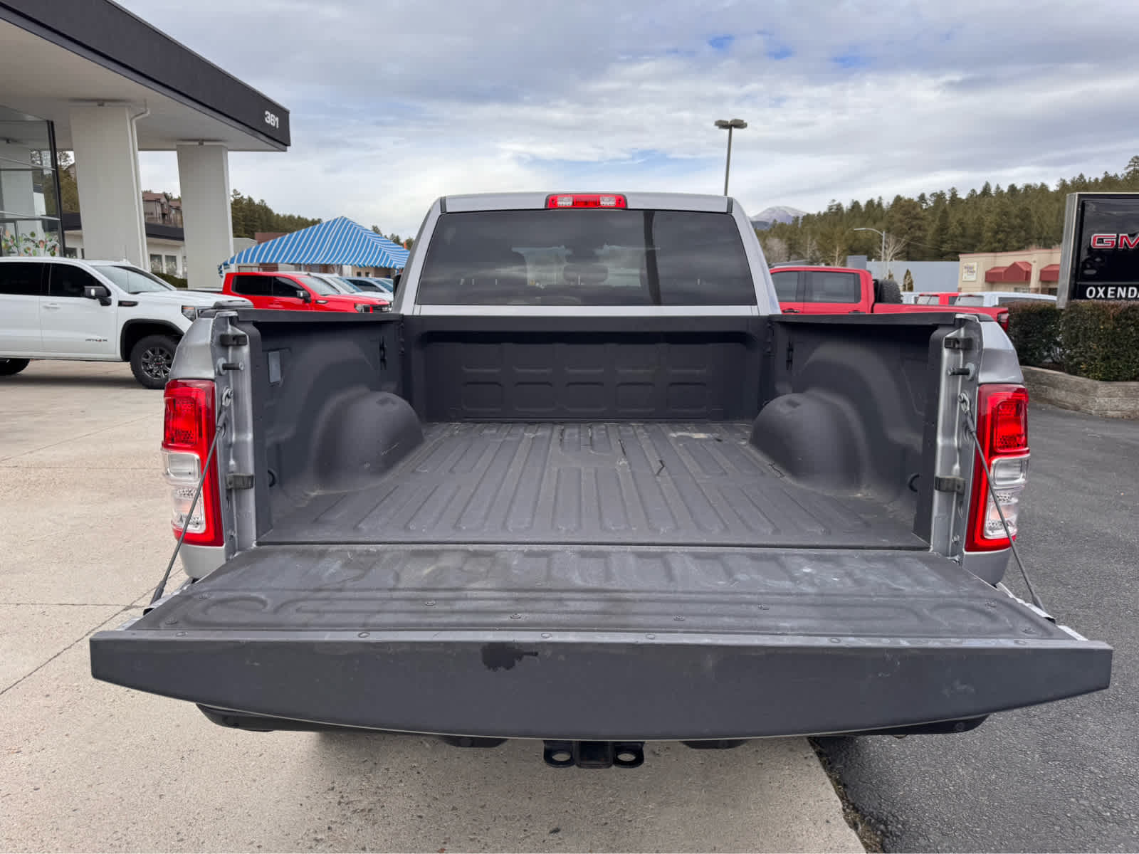 2024 RAM 2500 Big Horn 4x4 Crew Cab 64 Box