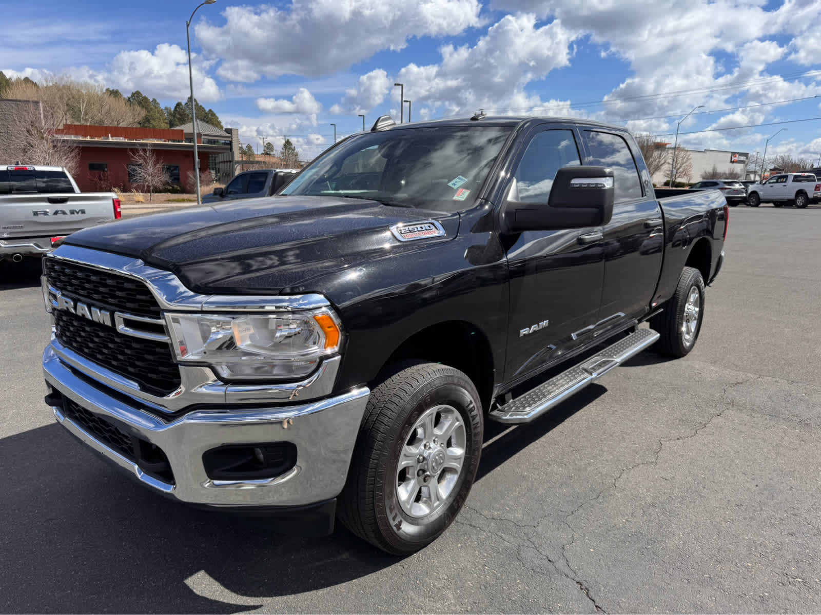 2024 RAM 2500 Big Horn 4x4 Crew Cab 64 Box