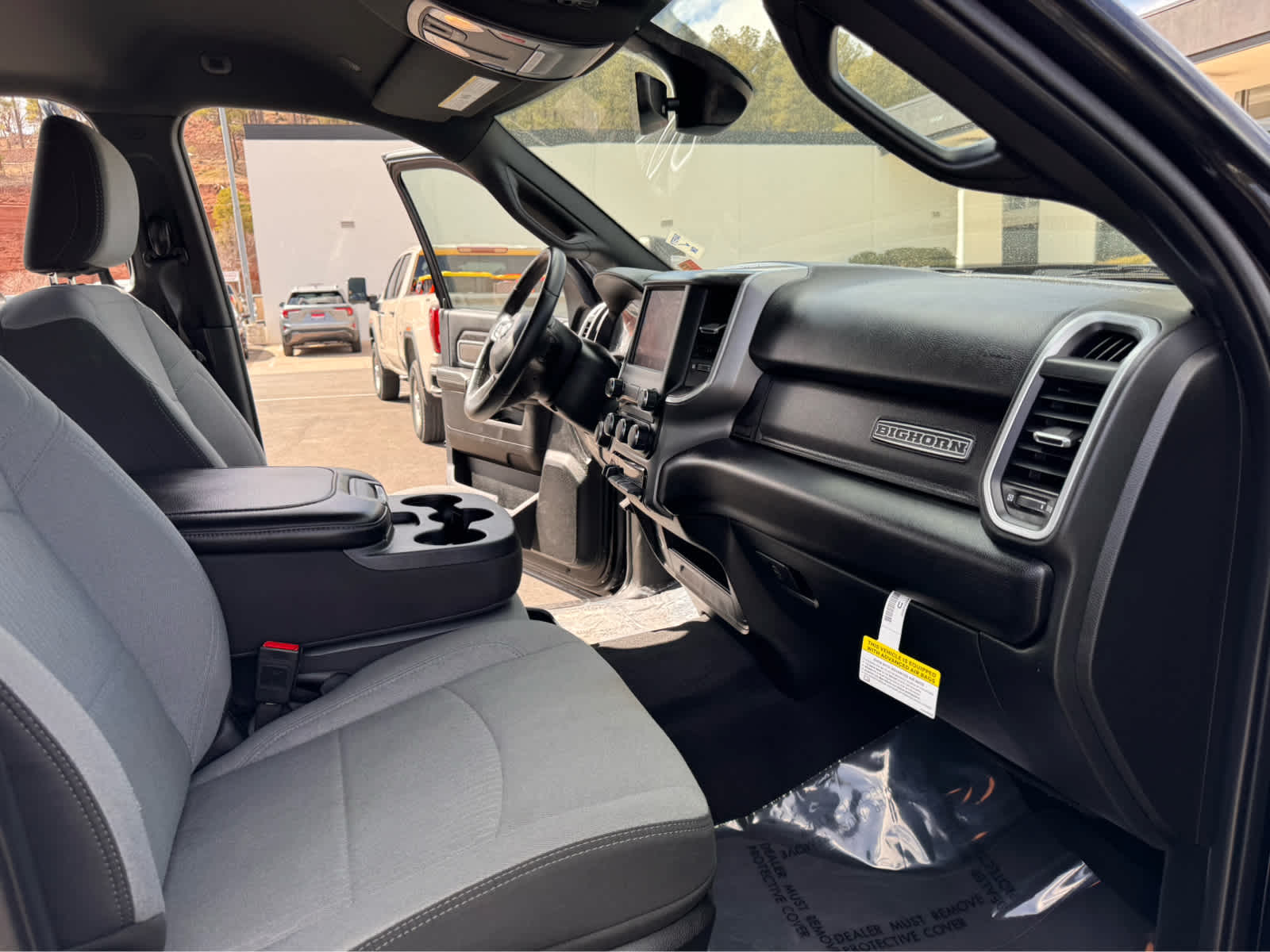 2024 RAM 2500 Big Horn 4x4 Crew Cab 64 Box