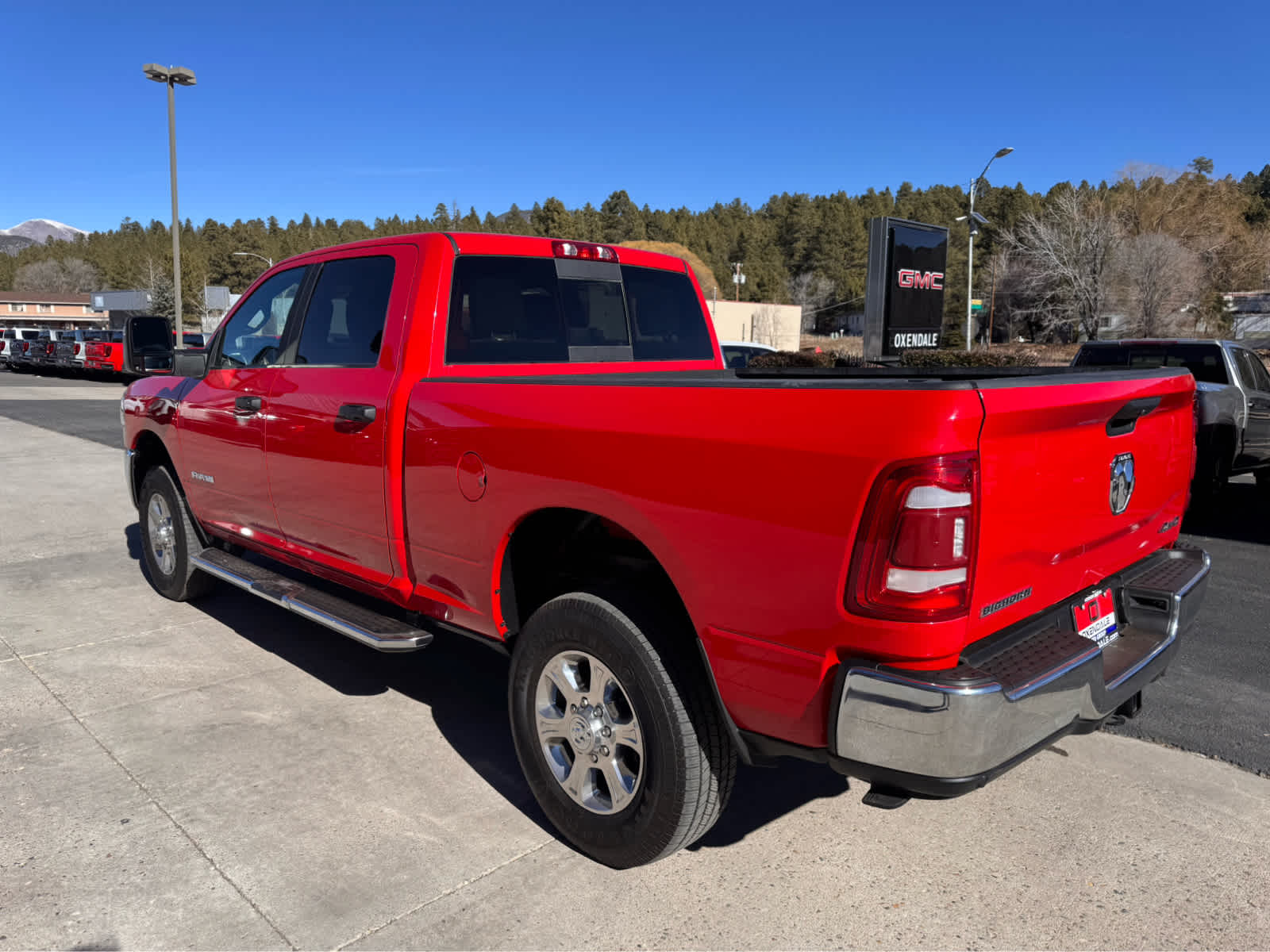 2024 RAM 2500 Big Horn 4x4 Crew Cab 64 Box