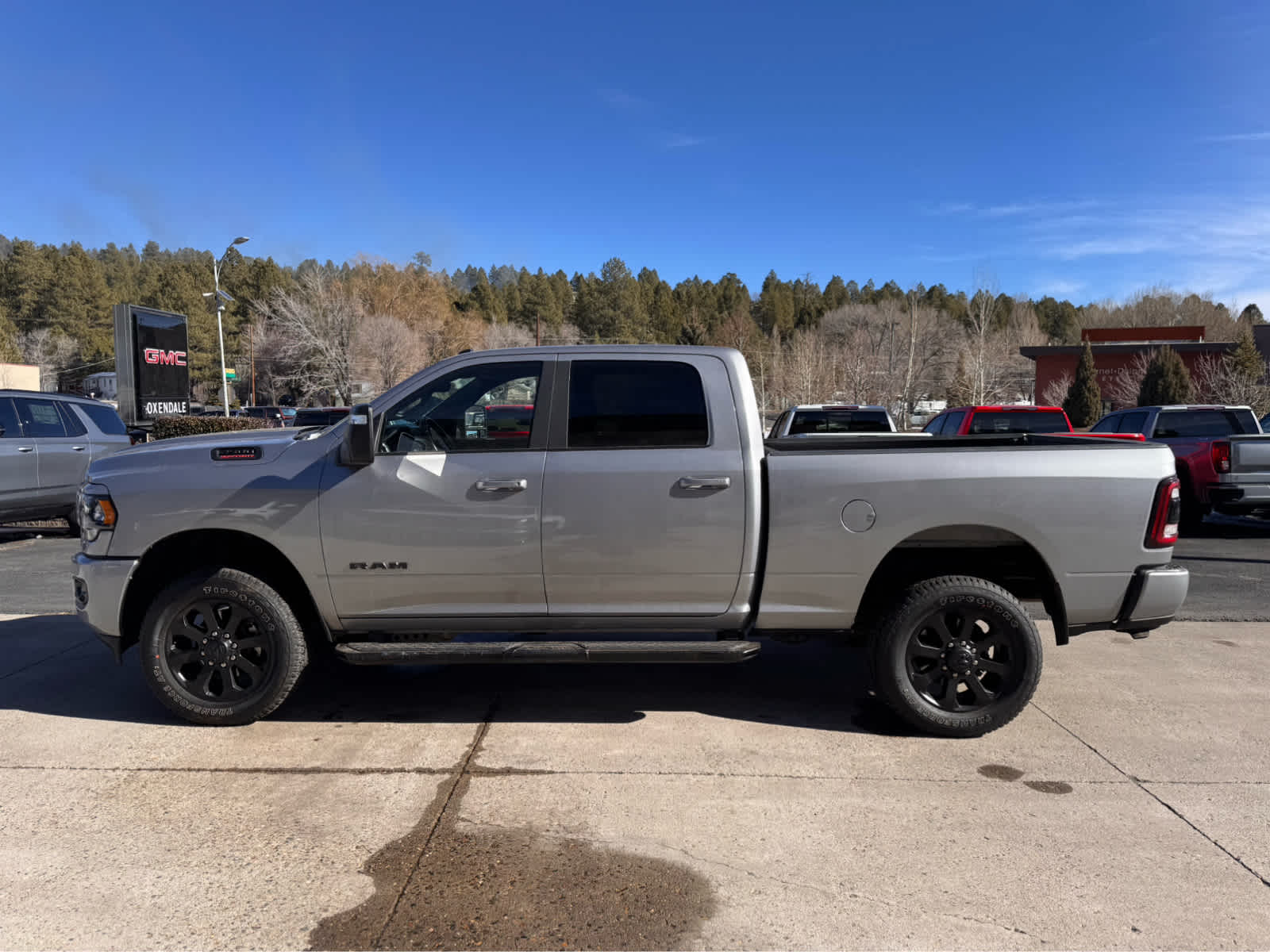 2024 RAM 2500 Big Horn 4x4 Crew Cab 64 Box